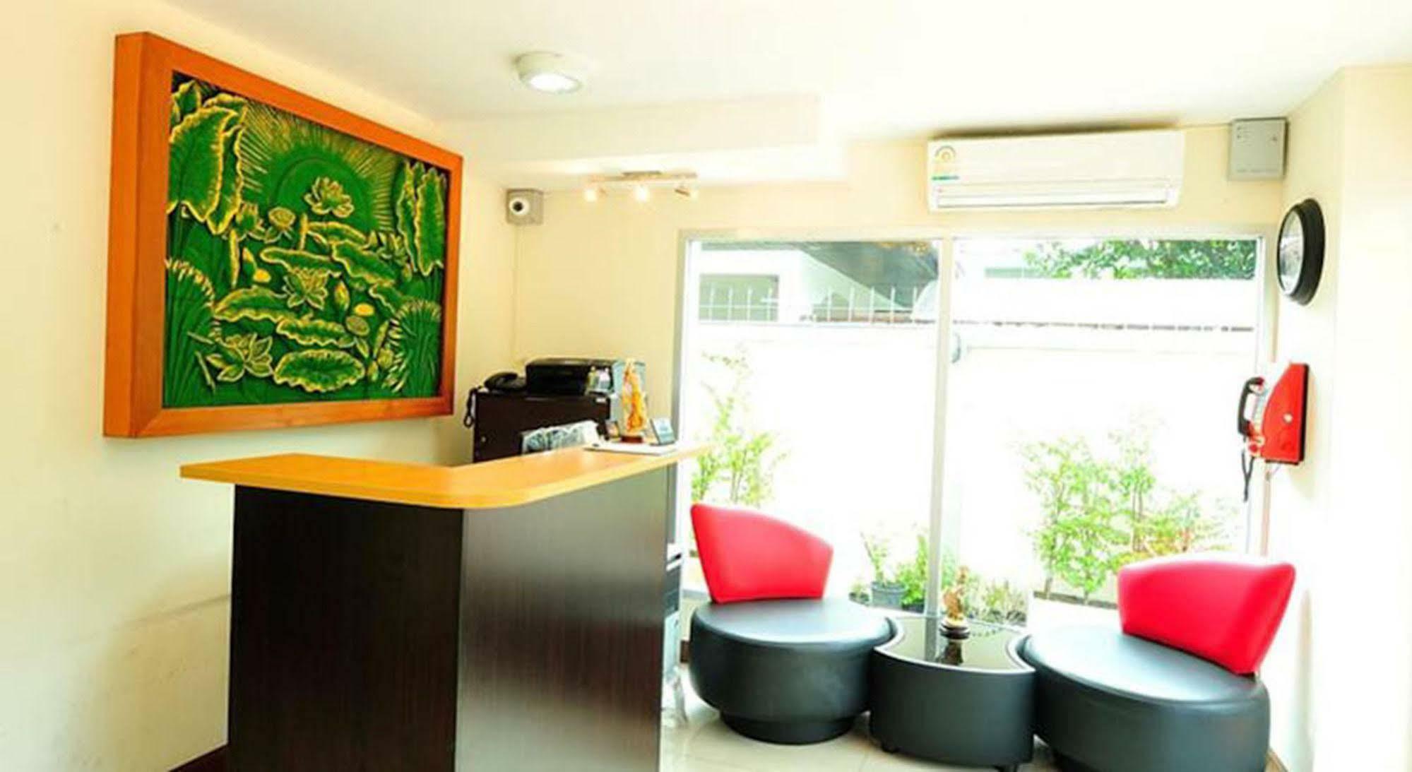 曼谷 阿韵达居家旅店酒店 外观 照片